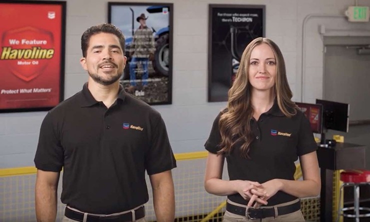 Havoline eLearning Man and woman in office
