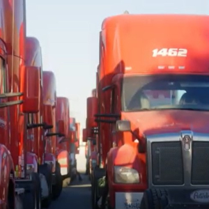 /content/chevron-lubricants/en_us/home/learning/from-chevron/heavy-duty-diesel-vehicles-and-equipment/ecology-transportation-sees-dramatic-results-with-chevron-delo-600-adf